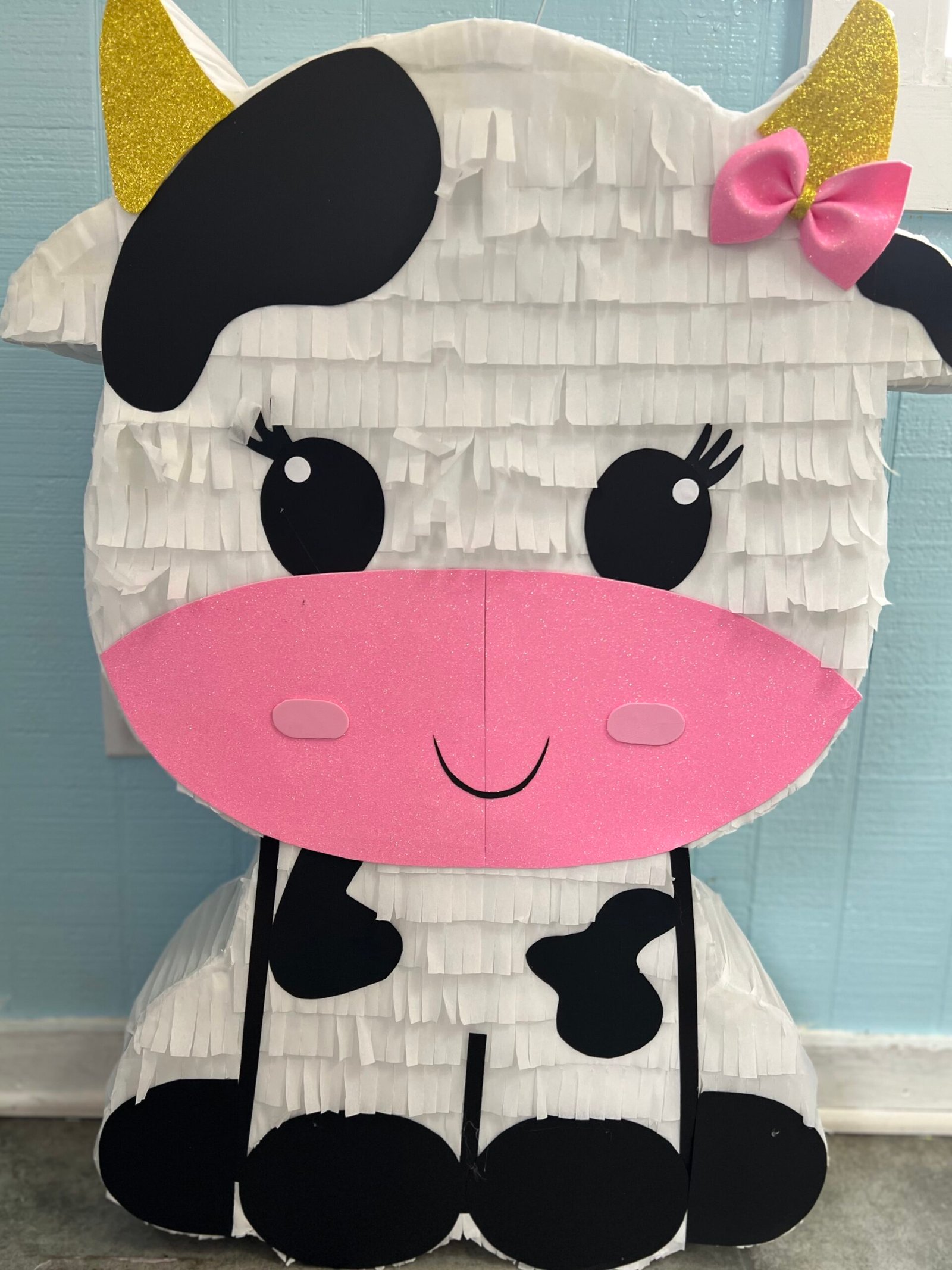 Giant Cow Piñata (37-inch)