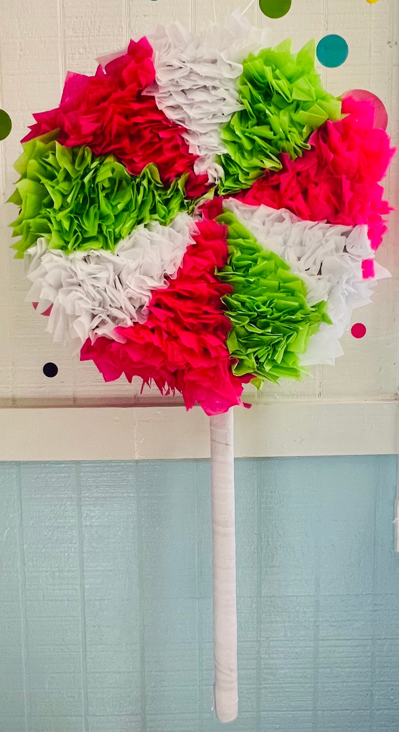 Giant Lollipop Piñata (37-inch)