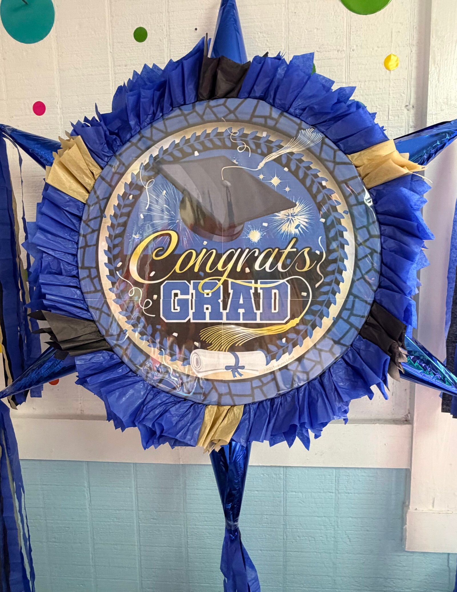 Graduation Piñata with 6 cones