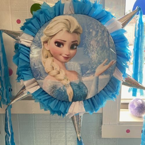Elsa Piñata with 6 cones (17-inch)