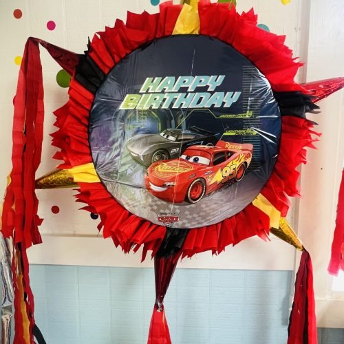 Mcqueen Piñata with 6 cones (17-inch)